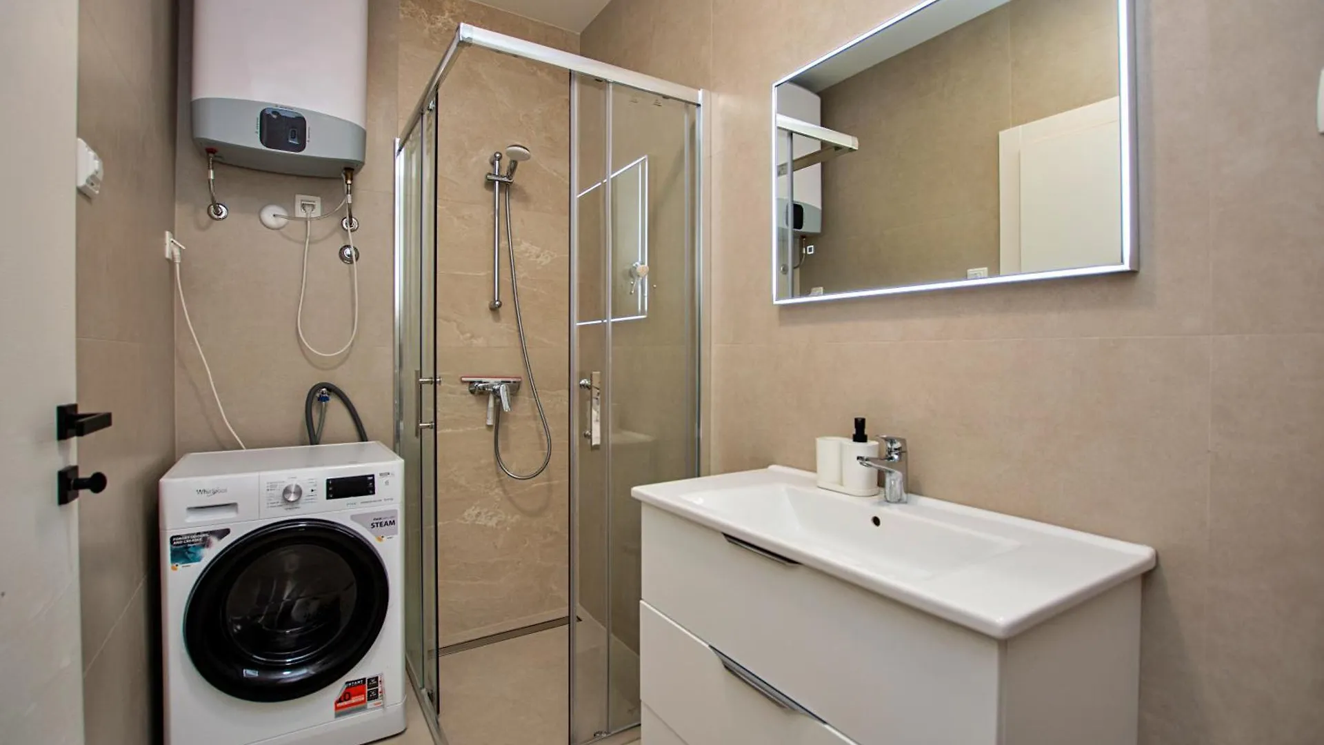Pine Hills Apartment Zadar Croatia